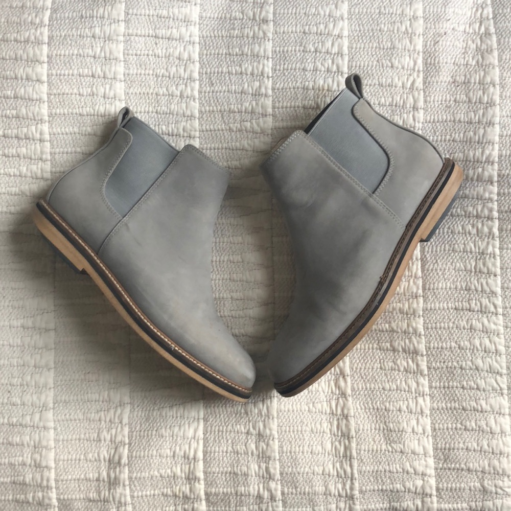 Light grey suede Chelsea boots